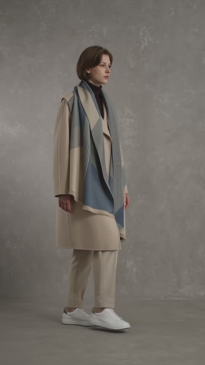The Modernist-Inspired Cashmere-Touch Scarf